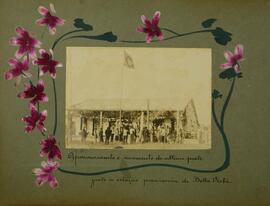 Aprumamento e socamento do último poste junto a estação provisória de Bella Vista [Bela Vista]