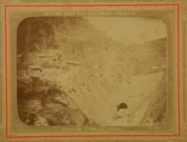 Boca do túnel em Minas