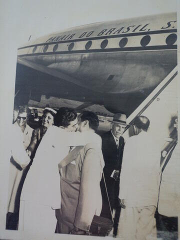 Open original digital objects